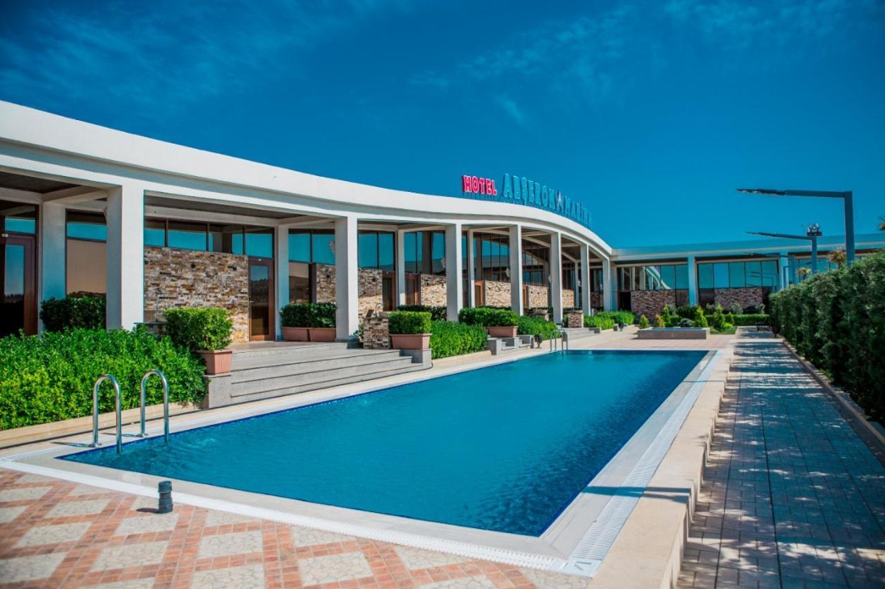 Absheron Marina Hotell Baku Eksteriør bilde